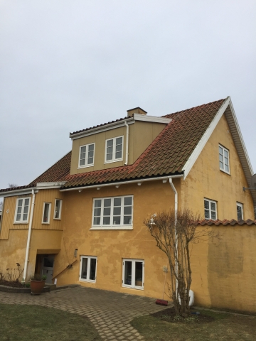 Renovering af kvist med efterisolering, ny beklædning samt nye vinduer